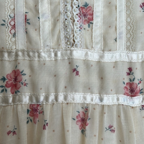 Vintage 1981 Jessica McClintock for Gunne Sax ivory-sprigged prom dress - Picture 3 of 7